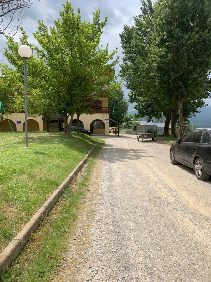 Appartamento Val De Llous I 40 Sainte-Léocadie Esterno foto